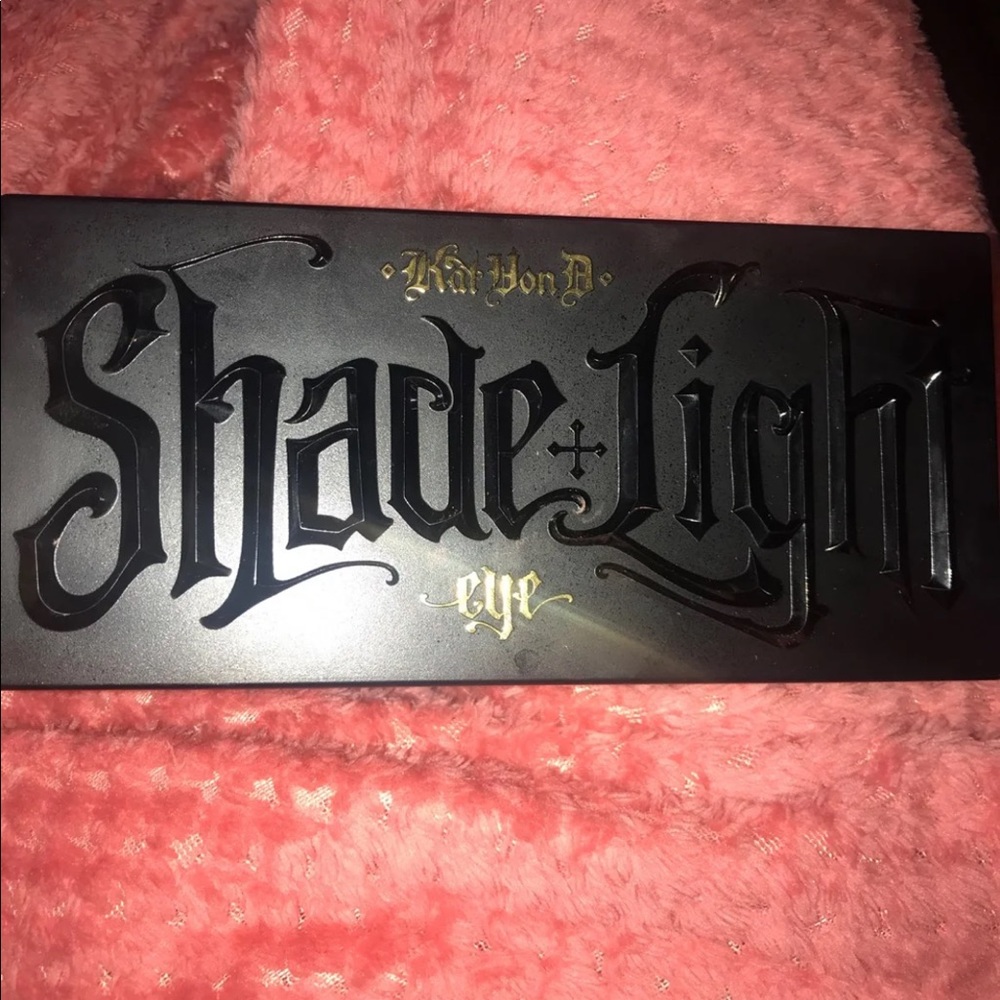 Kat Von D Palette